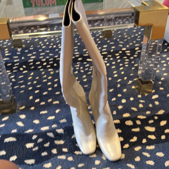 Bottega Veneta Canalazzo Boot - Picture 9 of 13